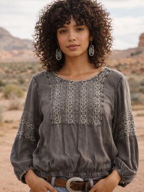 Solitaire by Anthropologie Embroidered Peasant Blouse Gray Festival Top Size L